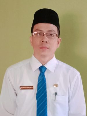 Iskandar Syahputra Gunawan M.Pd.i