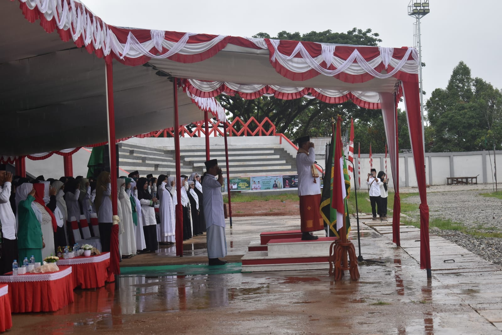 Upacara dalam Rangka Memperingati Hari Santri di Kota Putussibau, Kab. Kapuas Hulu