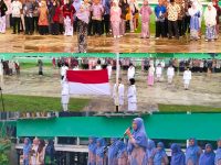 MAN 1 Kapuas Hulu Memperingati Hari Spesial Kartini  Dibuka dengan Upacara